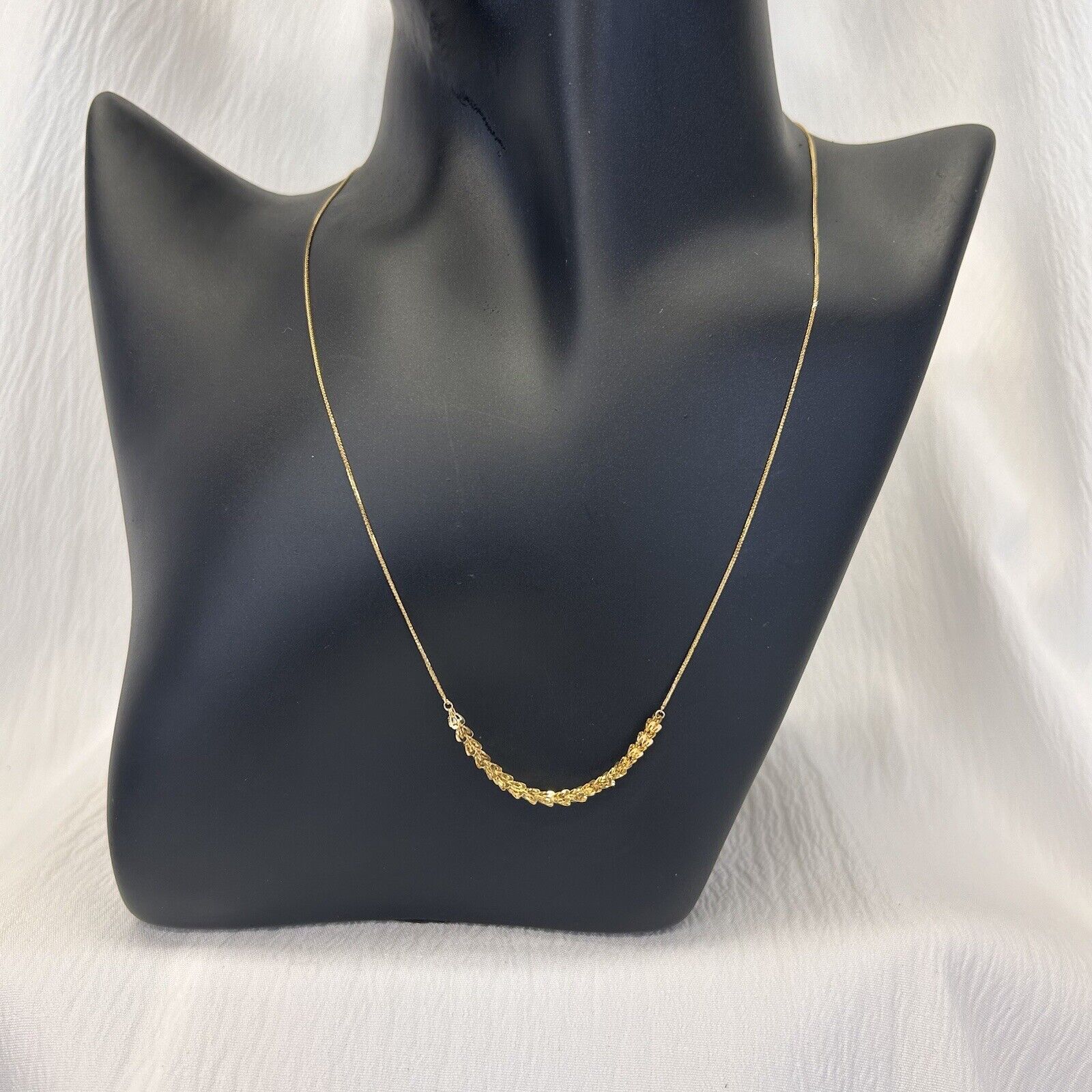 18K Gold Damas Necklace 0.71g , Saudi Gold Fine Jewelry Gift Idea For Women