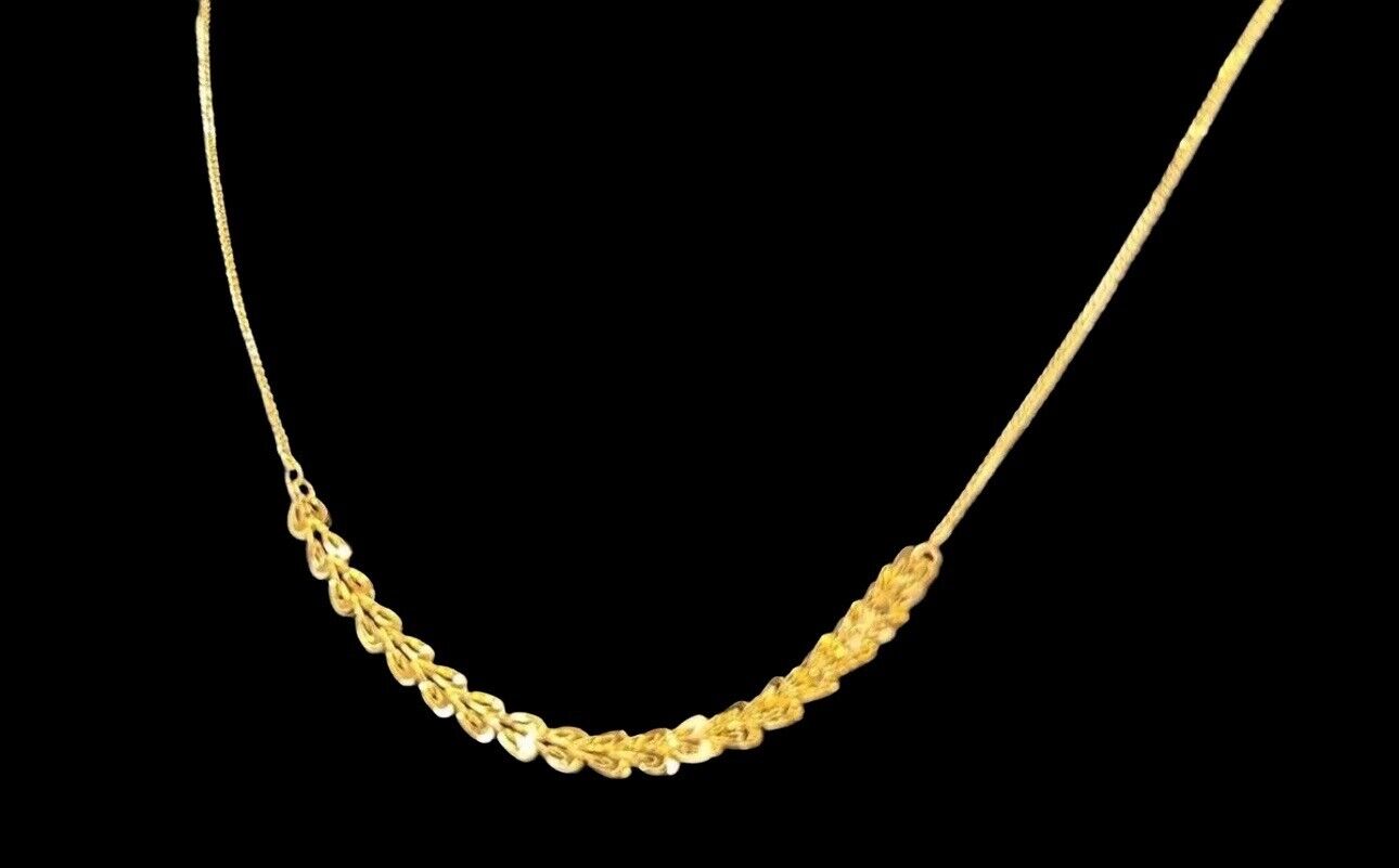 18K Gold Damas Necklace 0.71g , Saudi Gold Fine Jewelry Gift Idea For Women
