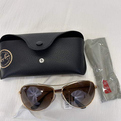 Ray Ban RB329363 Y-LUXOTTICA brand new. Father's Day Special!