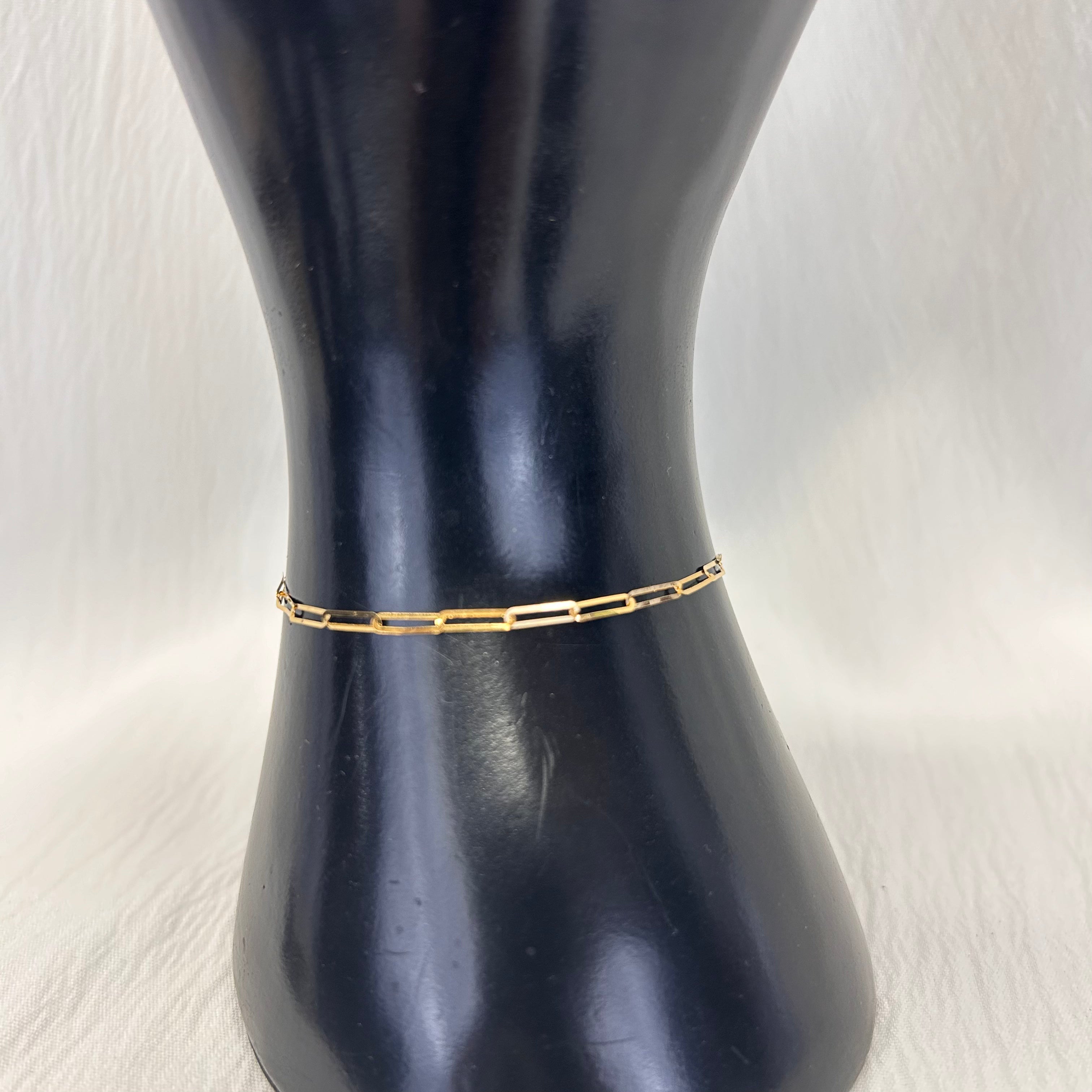 18K Paper Clip Bracelet (0.42g) 16cm length Authentic Saudi Gold fine jewelry